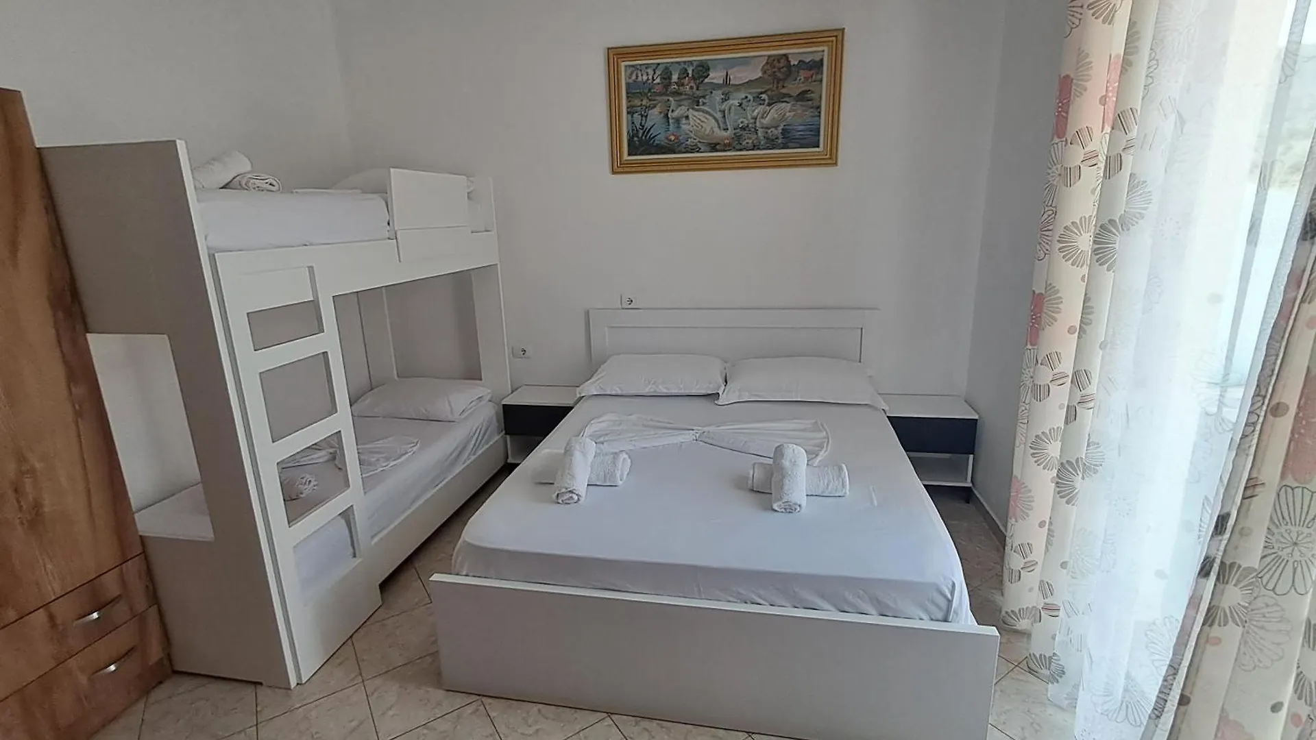 Apartment Artan Skenderaj Ksamil Albânia